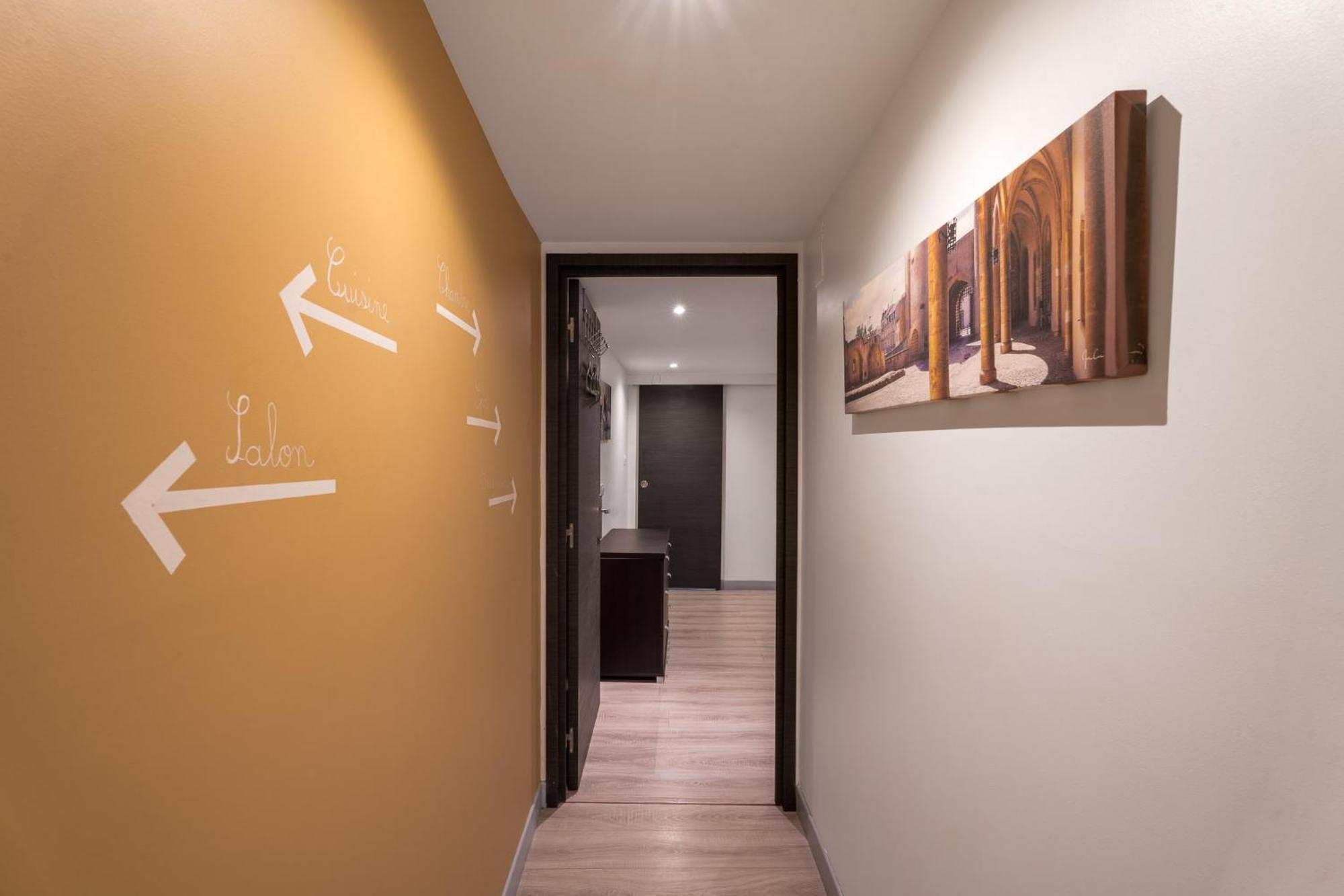 Appartement Spa Privatif Et Cinema Centre Ville Metz Eksteriør bilde